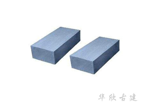 青磚
